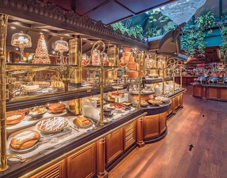 Vue très partielle des plus de 50 patisseries fabriquées chaque jour