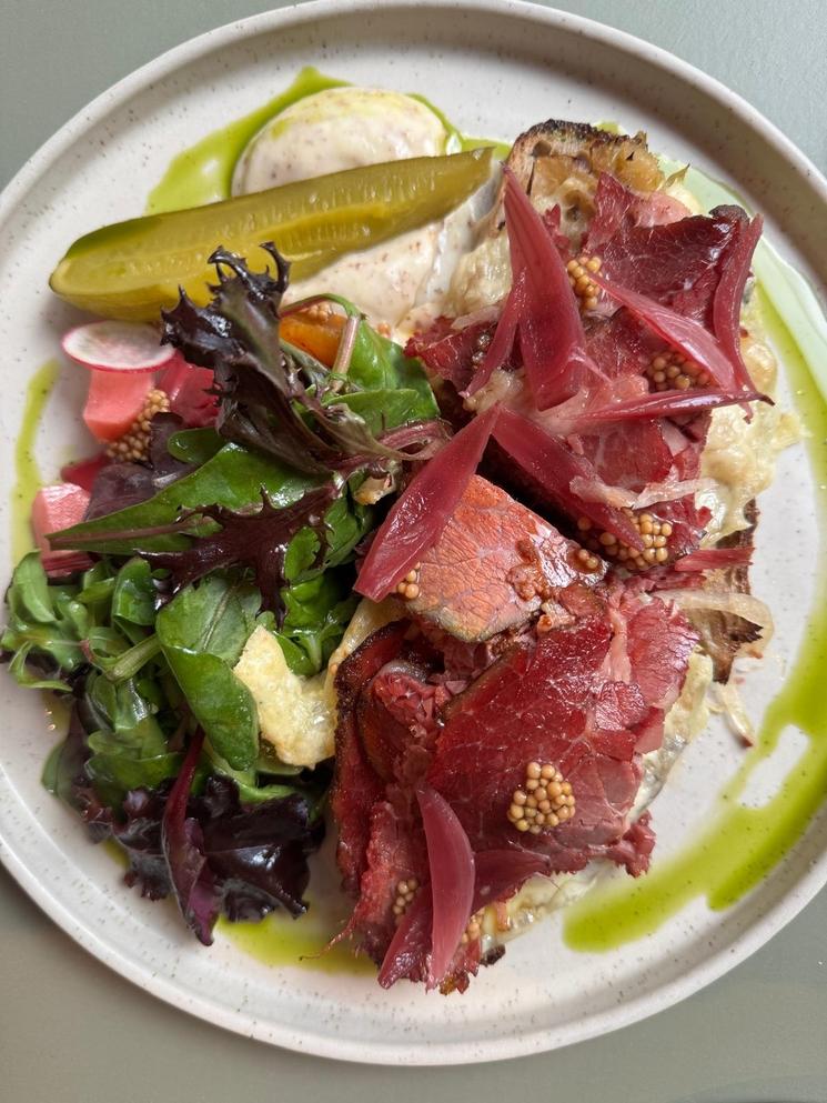 Sandwich au Pastrami du restaurant W66