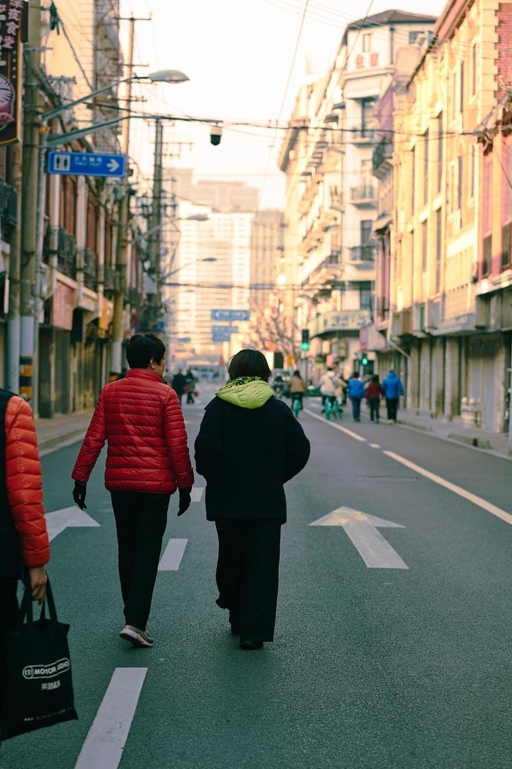 Aya et sa grand-mère