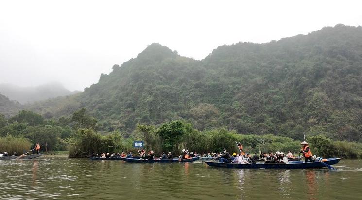 pagode parfum quoi faire à coter d'hanoi