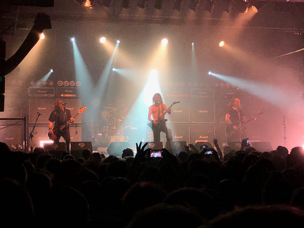 Airbourne durant leur concert à Valencia