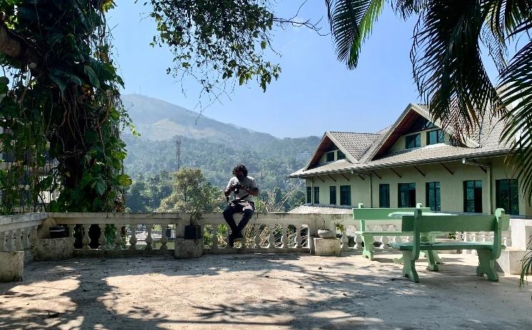 Terrasse de l'Alliance française de Kandy au Sri Lanka