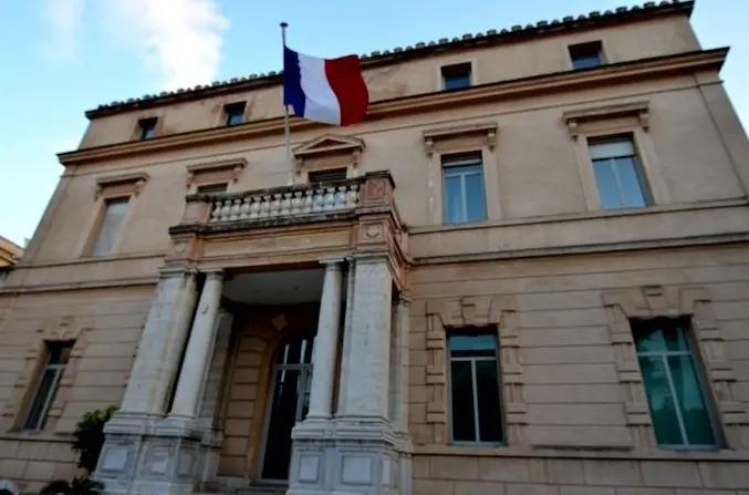 ambassade de france en Tunisie