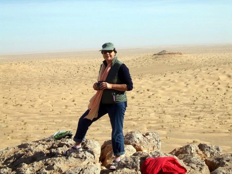 amel ghroum interview expo tunisie desert.jpeg (297.65 Ko)