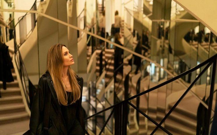 angelina-jolie-couture-film-alice-winocour