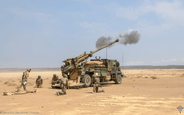 Séance de tir CAESAR en avril 2022 à la base de Djibouti / Etat major français