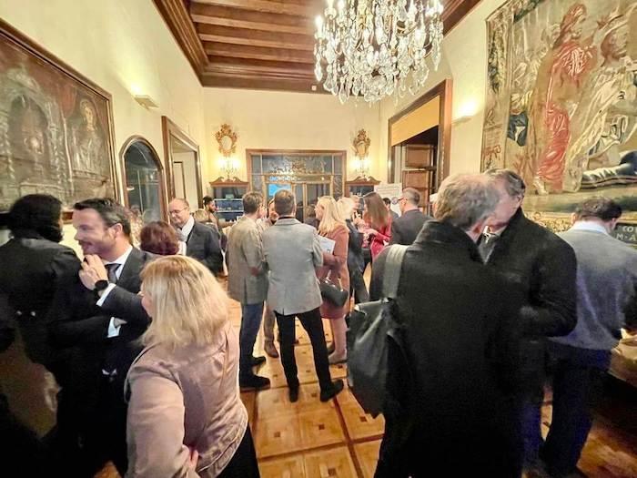 Le cocktail de lepetitjournal.com dans le palais Malferit à Valencia