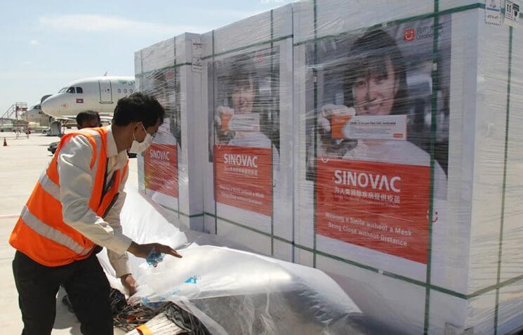arrivée de vaccins Sinovac au Cambodge