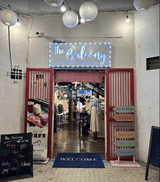 The Balcony Coffee, la pause café vintage