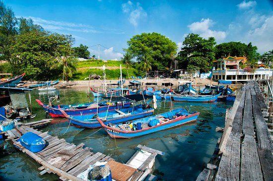 batu-maung-fishing-village