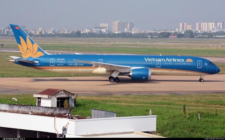 Le Boeing 787 pour le premier vol depuis Long Thanh