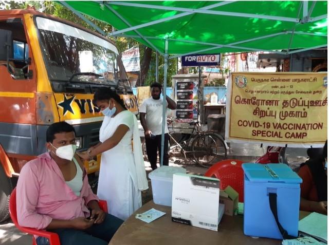 campagne de vaccination contre la covid à chennai