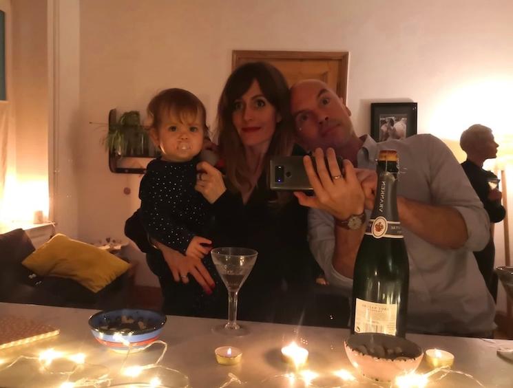 famille-champagne-selfie-miroir