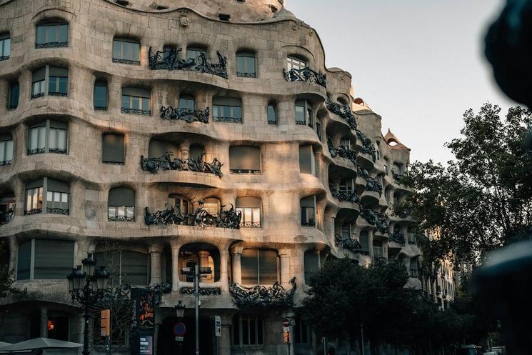 casa mila a barcelone