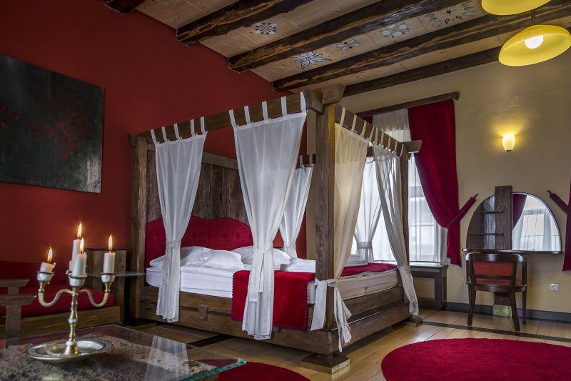 château-daniel-talisoara-1