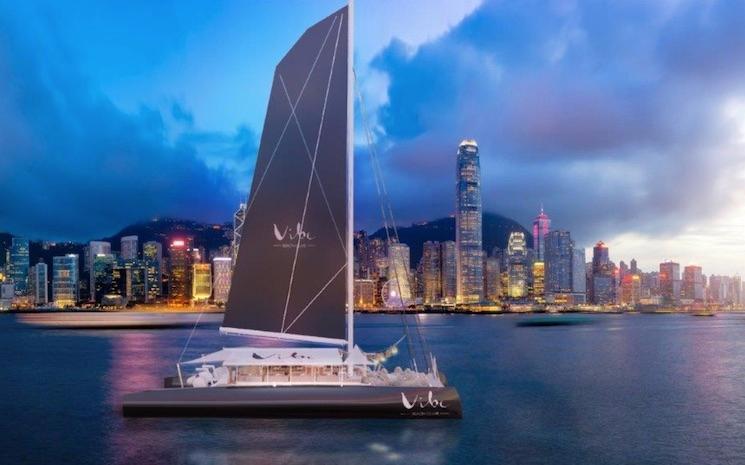 catamaran dans le port de Hong Kong