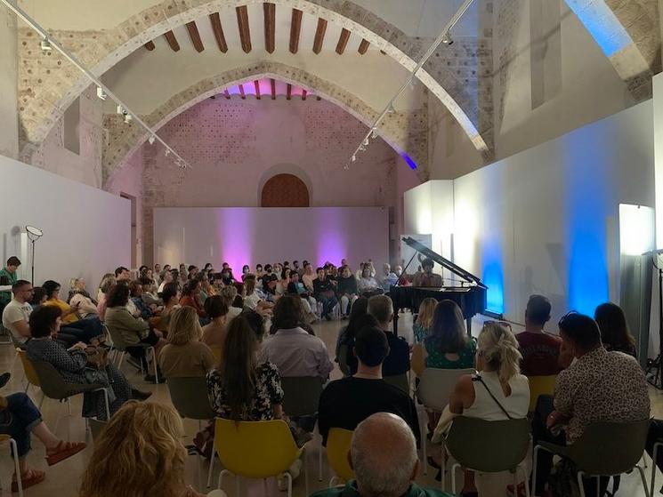 le concert de piano de charles-baptiste au cccc a valence