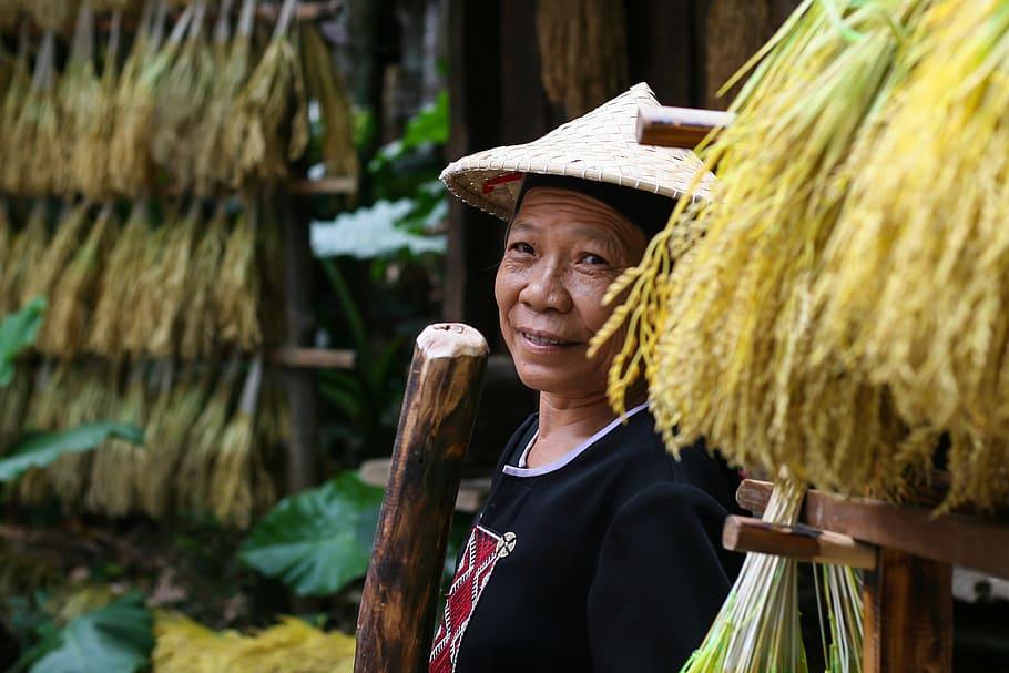 Femme chinoise des campagnes de Chine