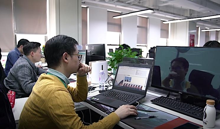 commentateurs et contrôleurs internet en Chine