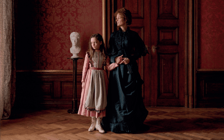 sissi dans le film corsage