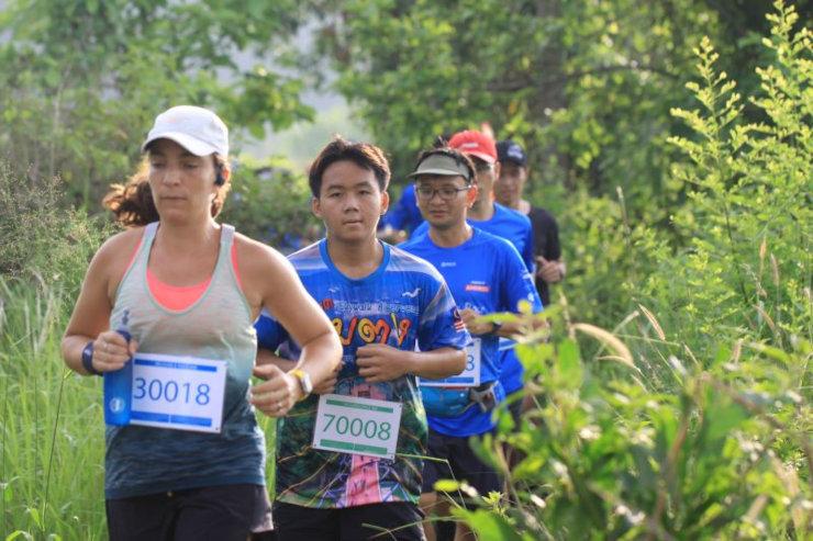 Courir pour les orphelins à Ho Chi Minh-Ville