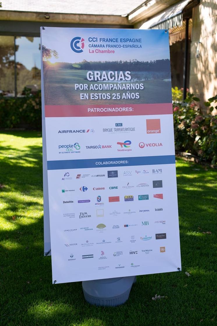 affiche avec sponsors du XXV tournoi de golf