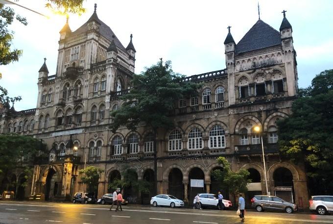 La bibliothèque David Sasson à Mumbai pendant la mousson