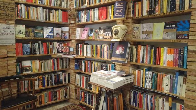 desperate litterature