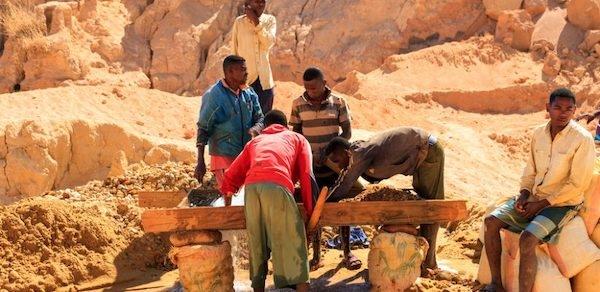 le film diamants de sang dénonce l'exploitation humaine