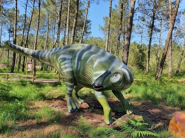 Sculpture Dinausaure