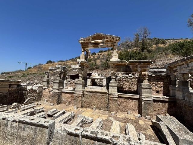 Le nymphée de Trajan dans les ruines antiques d’Éphèse, Turquie