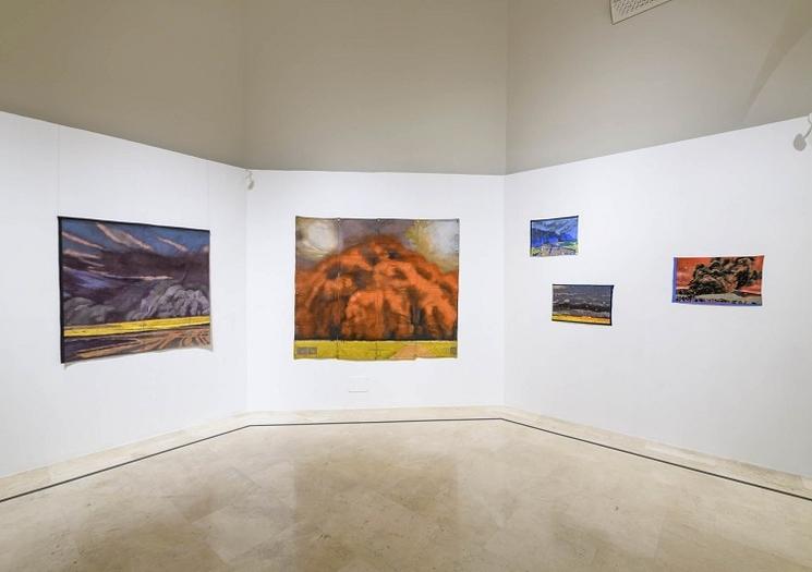 exposition social distance au Palais des Expositions