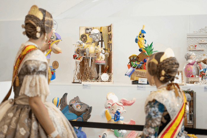 les falleras de Valence