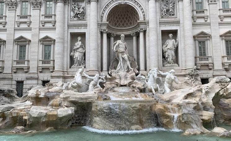 fontaine de trevi à rome