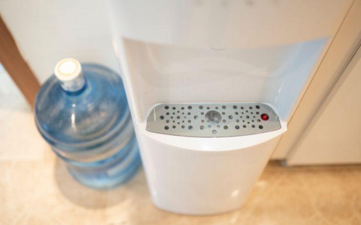 fontaine à eau bonbonne