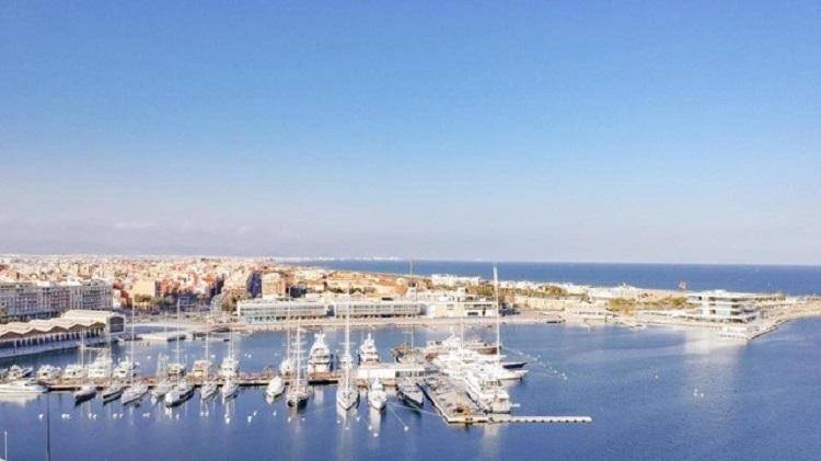 La Marina de Valencia à Valence en Espagne