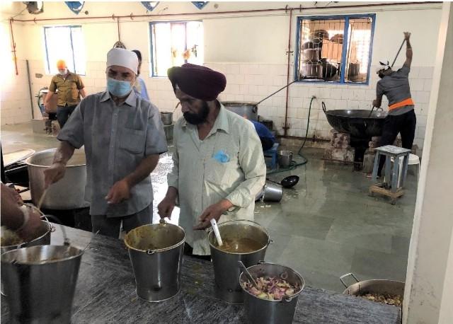 le langar du gurudwara sikh de chennai