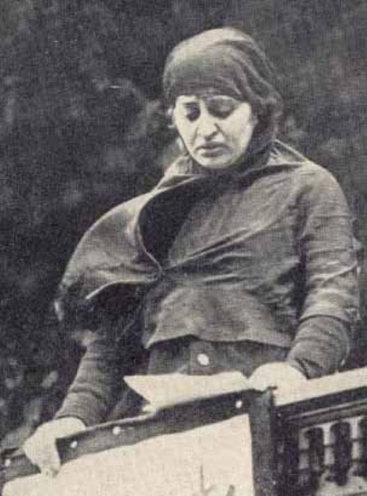 Halide Edip prononçant son célèbre discours de Sultanahmet contre l’occupation d’Istanbul en 1919.