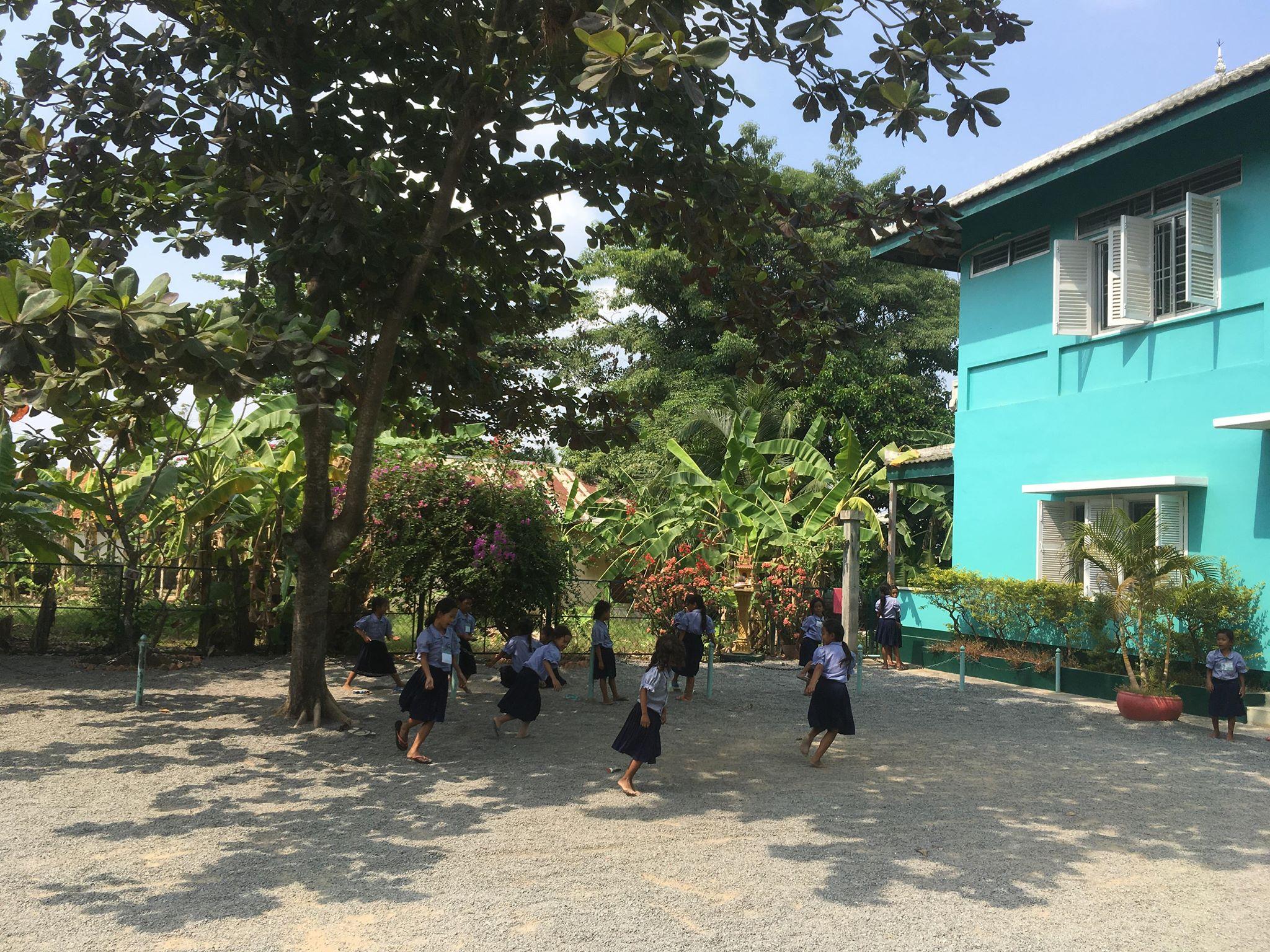 happy chandara écolières jeu