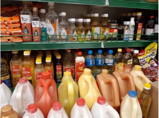 Etal d'huiles alimentaires en Inde