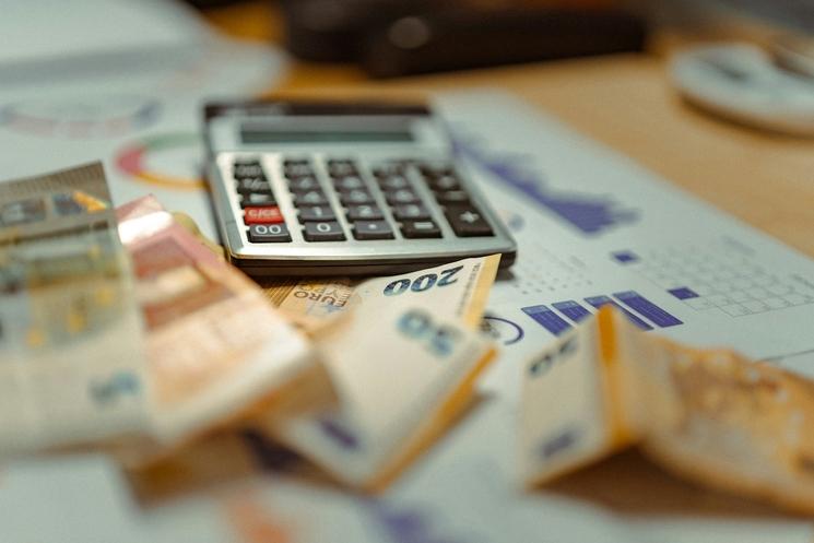 les hausses d'impôts en France chaque année
