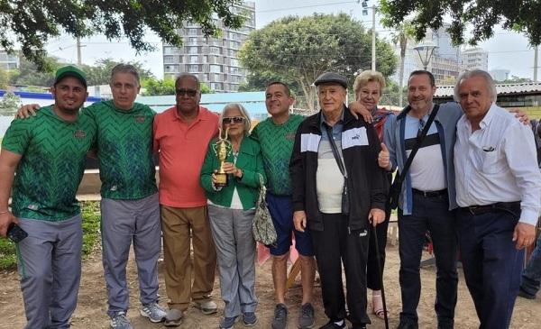 Tournoi d’inauguration pour le premier terrain municipal de pétanque au Pérou