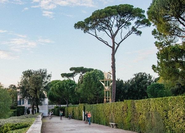 installation dans jaridn villa médicis