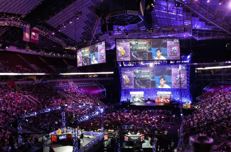 Finale d'une compétition internationale d'esport. Wikipedia CC