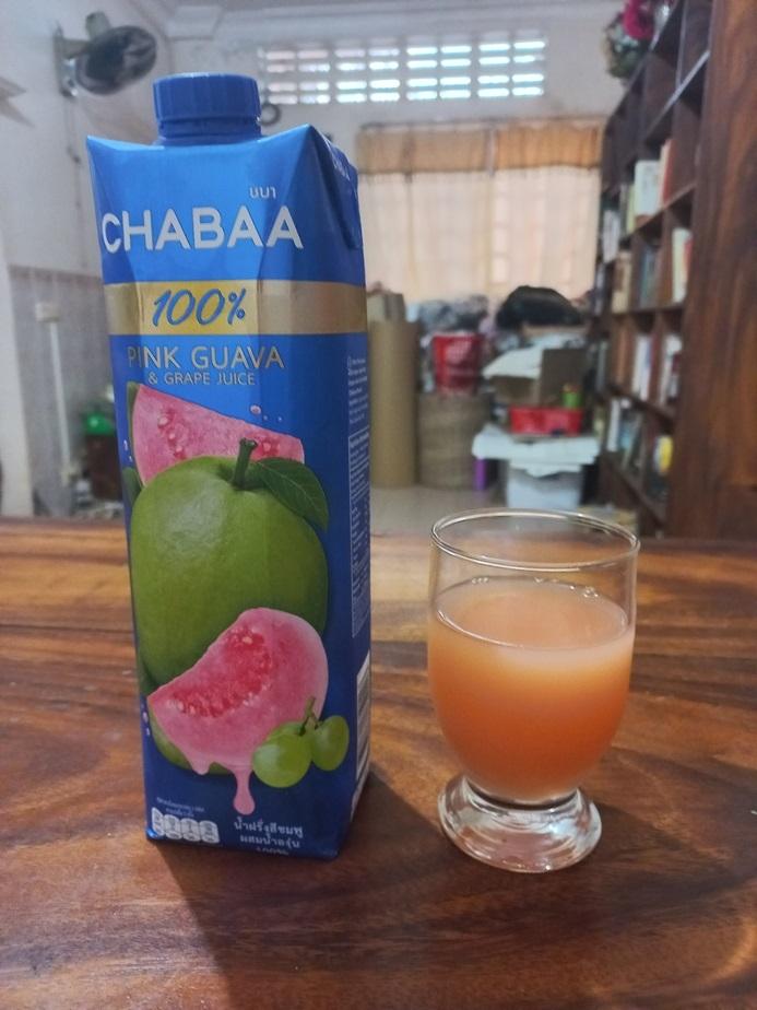 Jus thaï de goyave rose (Photographie : Pascal Médeville)