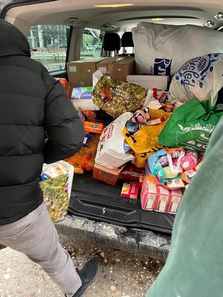Les Roumains viennent en aide aux réfugiés ukrainiens