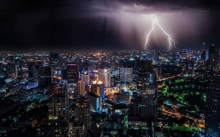 Chasseur d'orage à Hong Kong