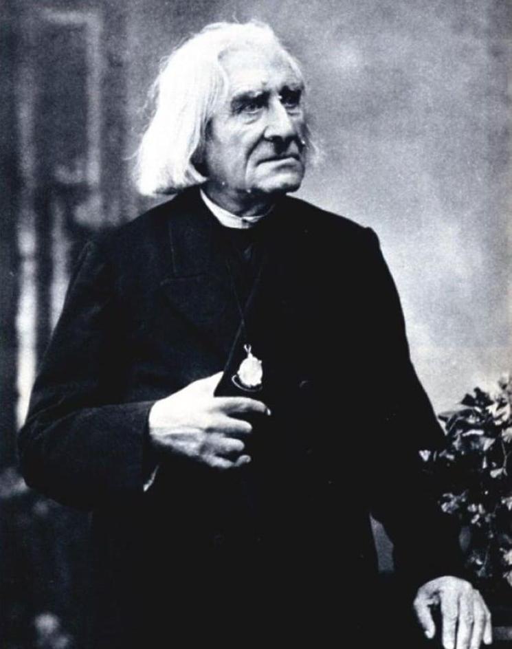 Franz Liszt posant avec sa médaille ottomane