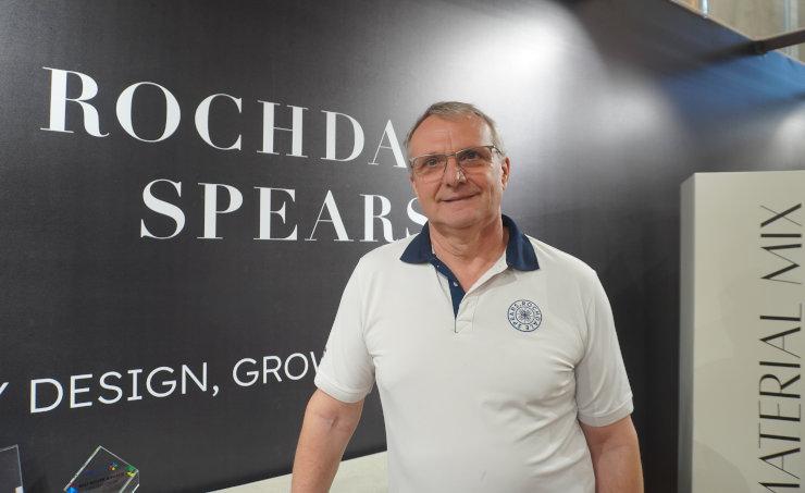 Luc Lecoeuche est le vice-président des opérations de Rochdale Spears
