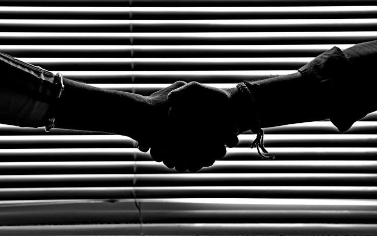 Lutte contre le financement du terrorisme et le blanchissement d'argent